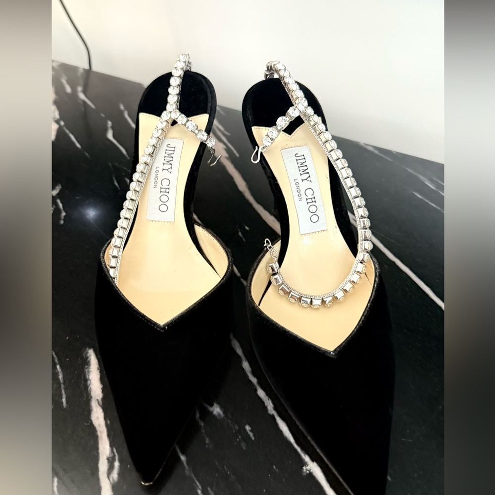 Jimmy Choo Saeda 85